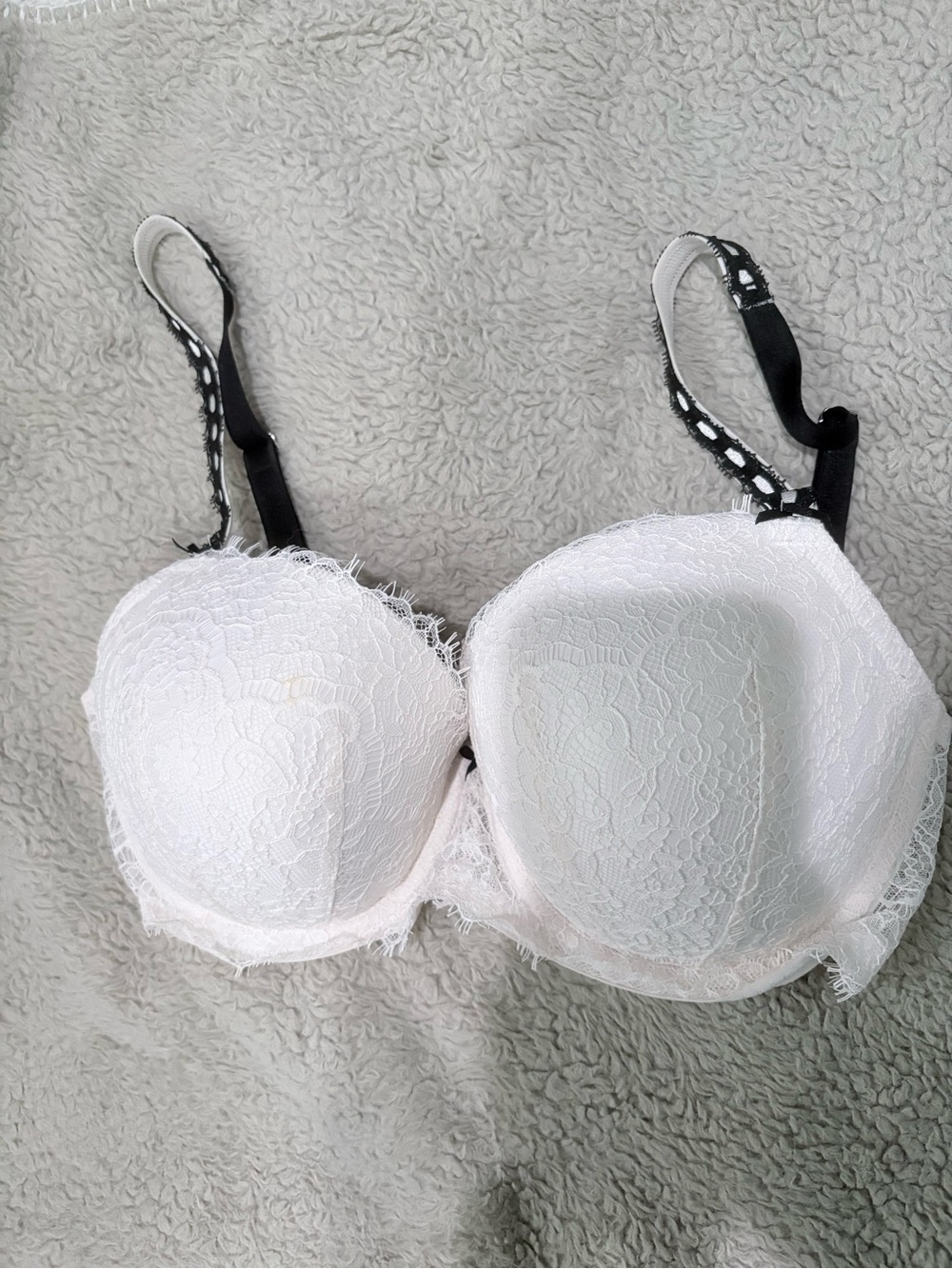 Victoria's Secret White Lace Bra with Black Accents